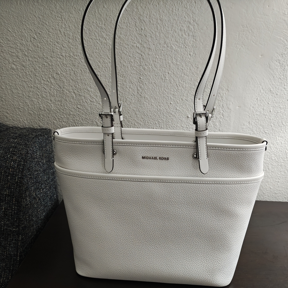 Michael Kors Elegant White Tote